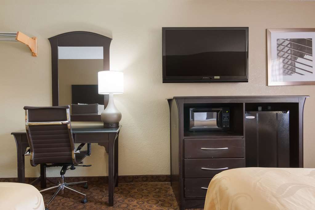 Quality Inn Magnolia - photo 19