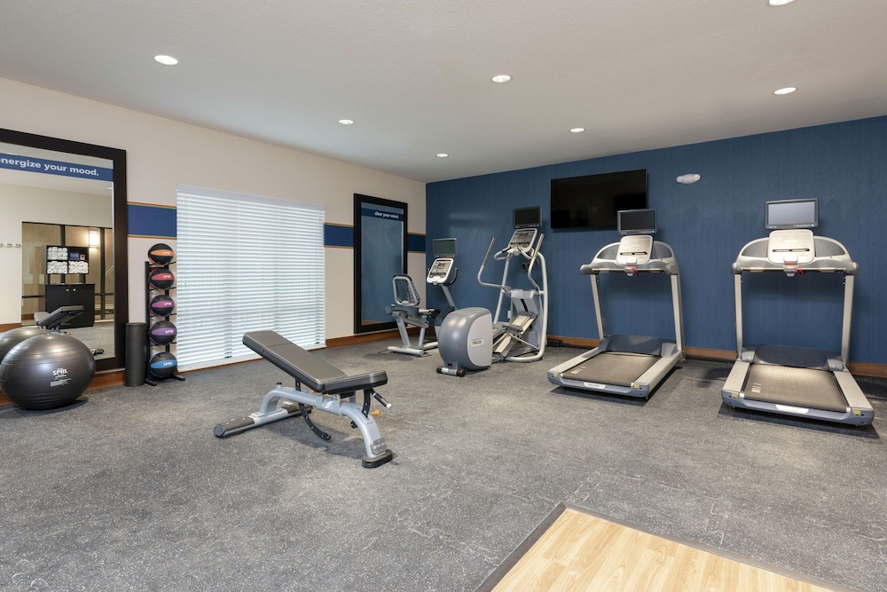 Hampton Inn & Suites Xenia Dayton - photo 33
