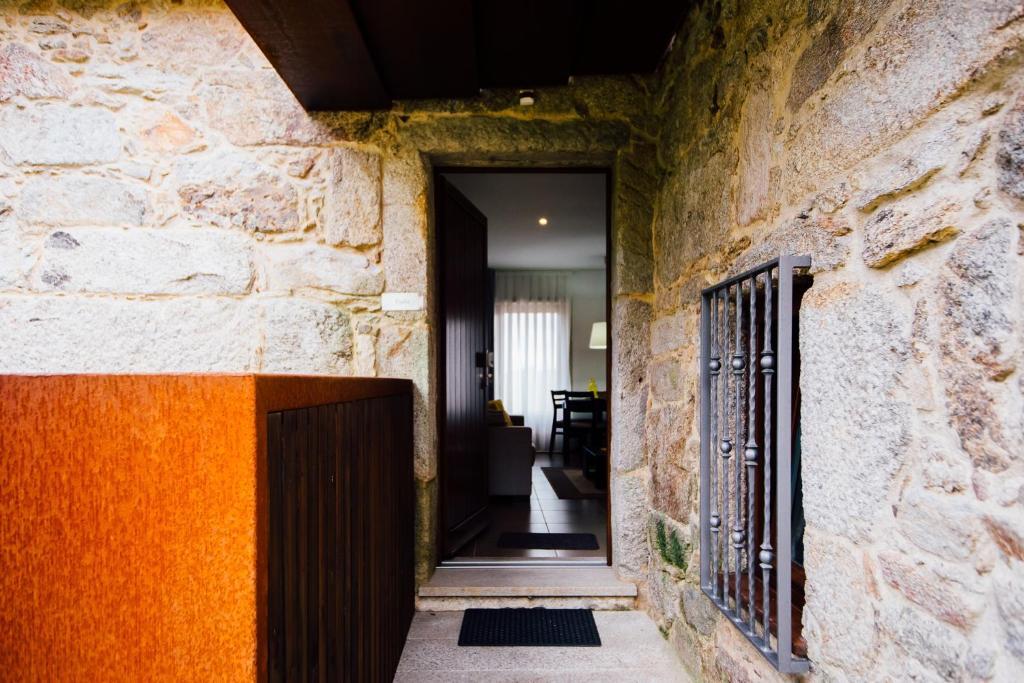 Vougaldeias Casa da Tulha — 4-Star Luxury Hotel in Sever Do Vouga, Portugal