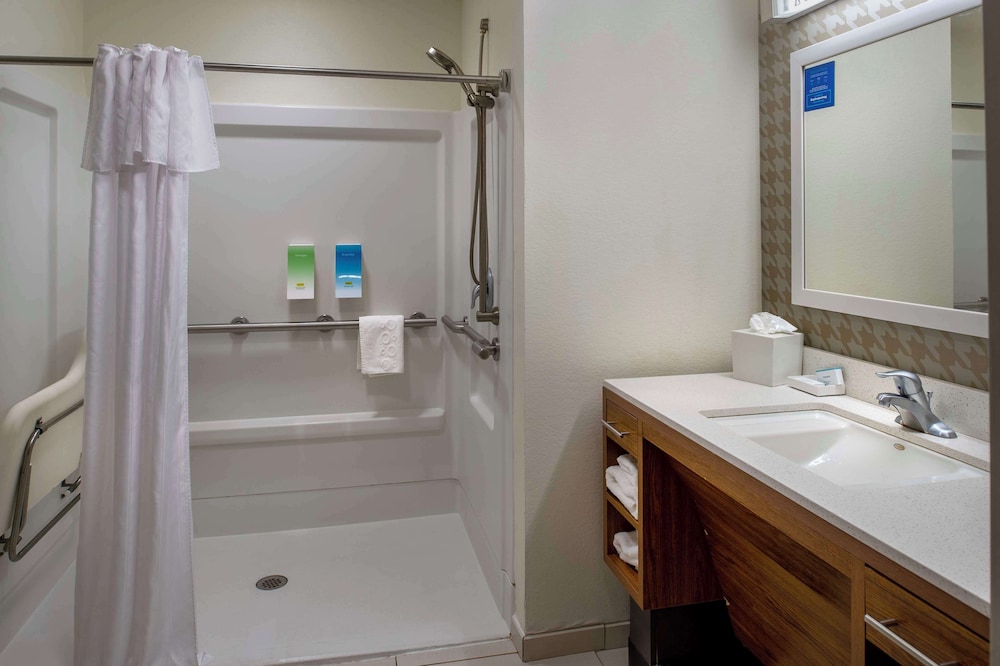Home2 Suites by Hilton St. Louis Forest Park - photo 29