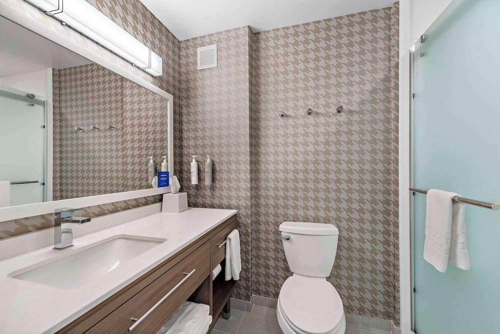 Home2 Suites by Hilton San Bernardino - photo 21