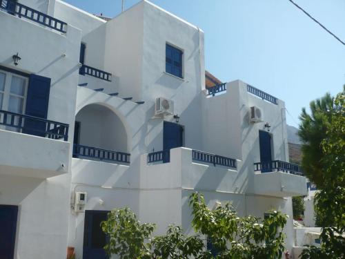 Elichryson Studios in Amorgos, Greece