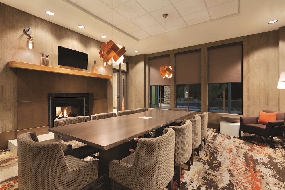 Hilton Garden Phoenix Tempe University Research Park - photo 33