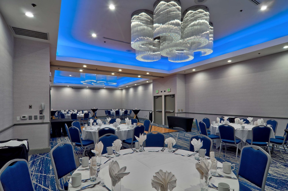 Hilton Garden Inn Livermore - photo 51