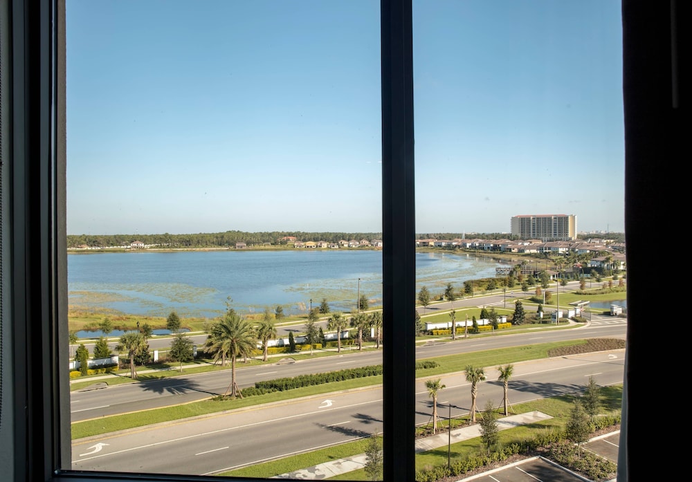 SpringHill Suites by Marriott Orlando Theme Parks Lake Buena Vista - photo 12