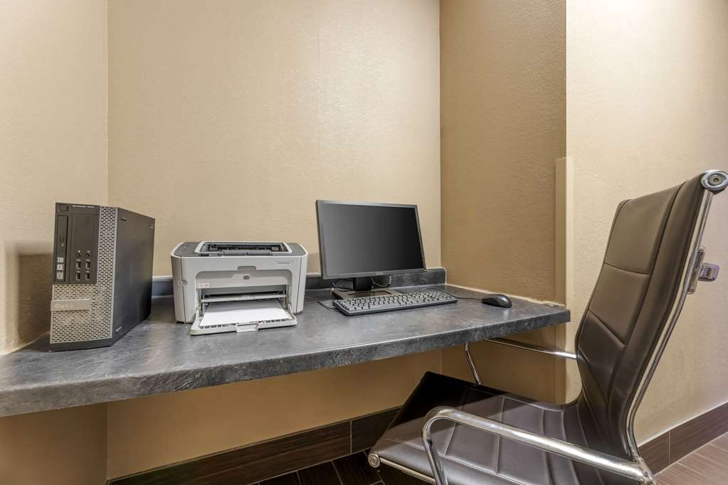 Comfort Inn & Suites Porter near Indiana Dunes - photo 24