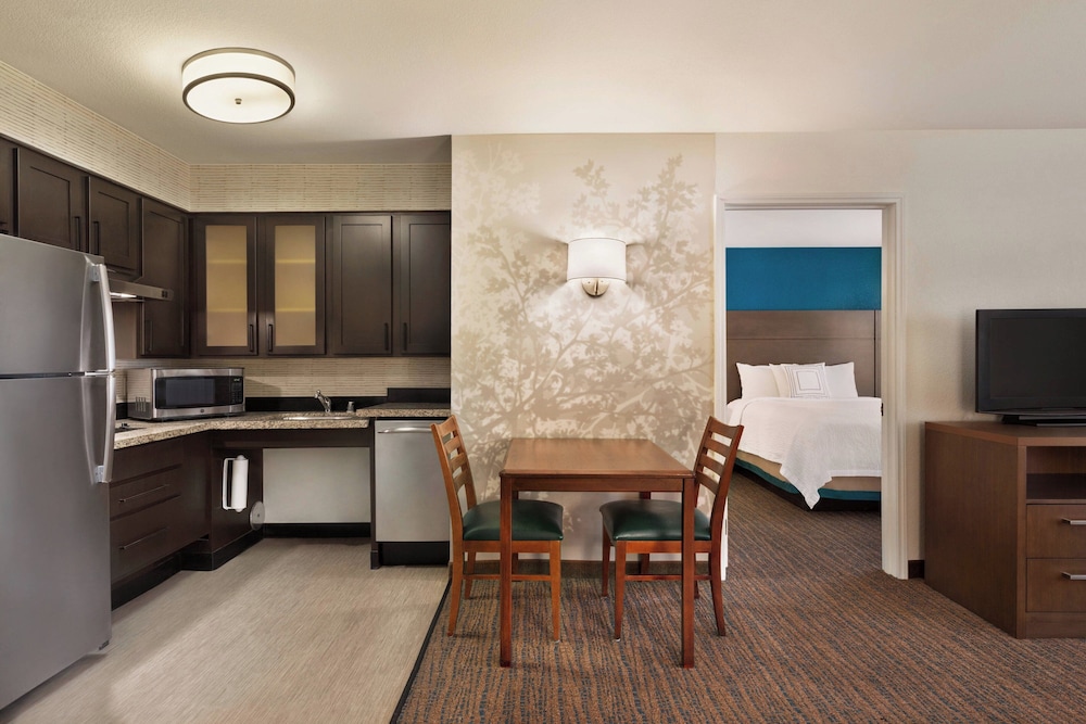 Residence Inn by Marriott Phoenix Chandler Fashion Center - photo 6
