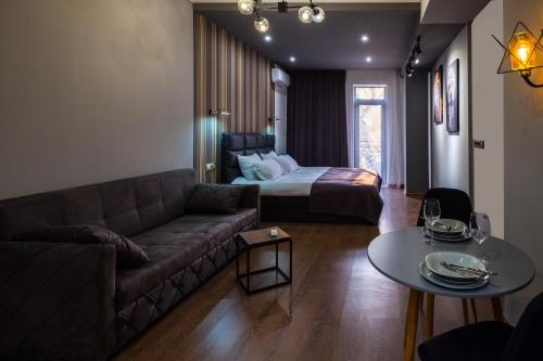 Iren river side apartments