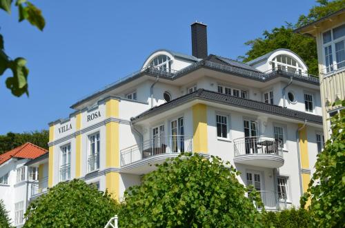 Villa Rosa Apt. 10 — 4-Star Luxury Hotel in Ostseebad Sellin, Germany