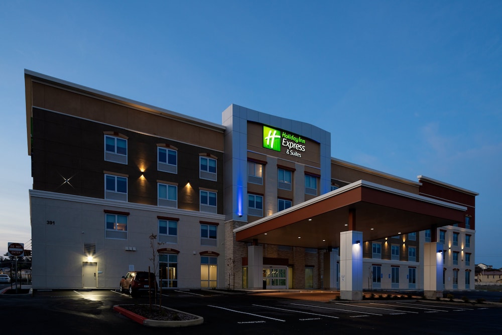Holiday Inn Express and Suites Hollister by IHG - photo 60