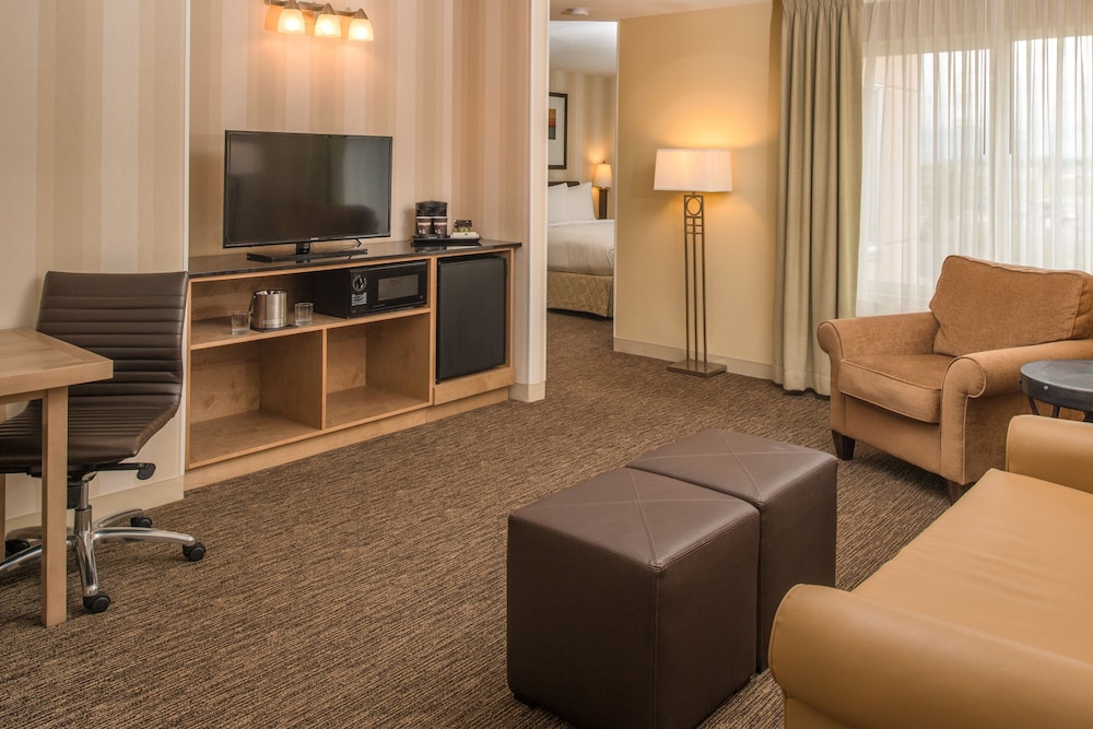 DoubleTree by Hilton Portland Beaverton - photo 4