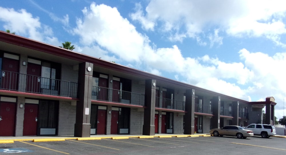 Red Roof Inn Corpus Christi North Near Downtown - photo 21