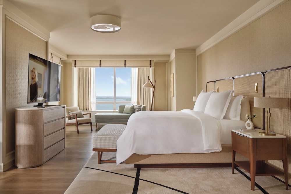Four Seasons Hotel Miami - photo 26