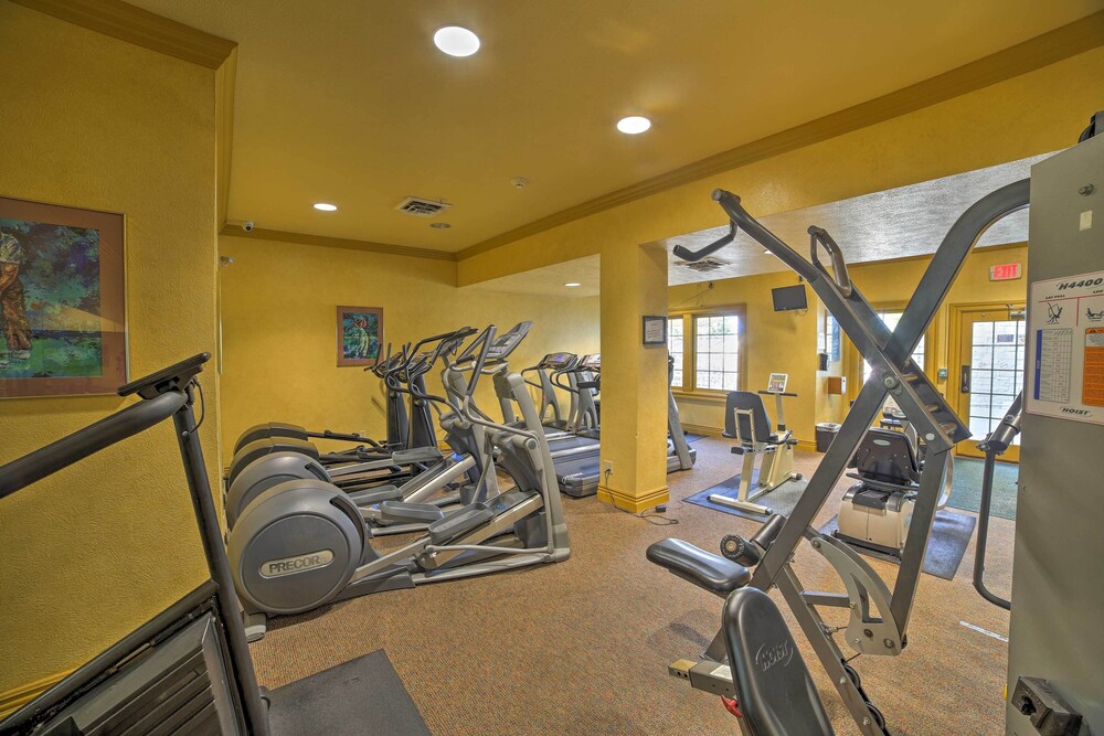 Upscale Step Free Branson Getaway Resort Perks - photo 24