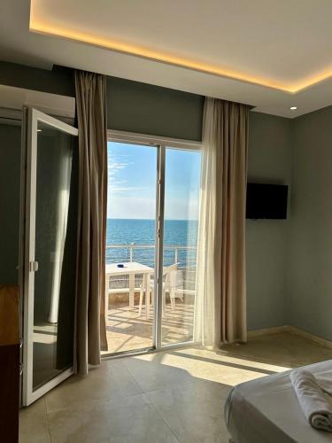 Zeus Hotel in Shengjin, Albania