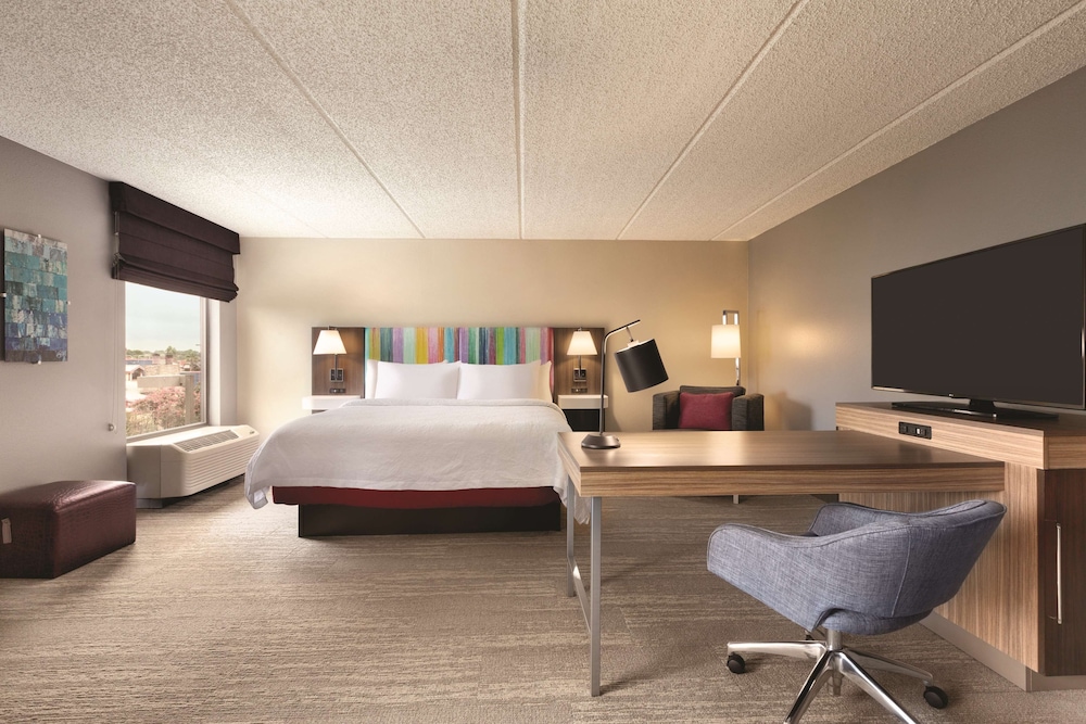 Hampton Inn Houston Brookhollow - photo 16