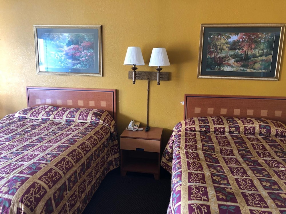 Capital Inn - photo 26