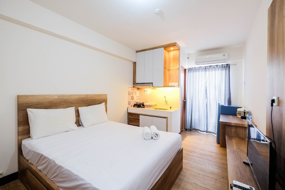 Simple And Homey Studio Room At Cinere Resort Apartment in Depok, Indonesia