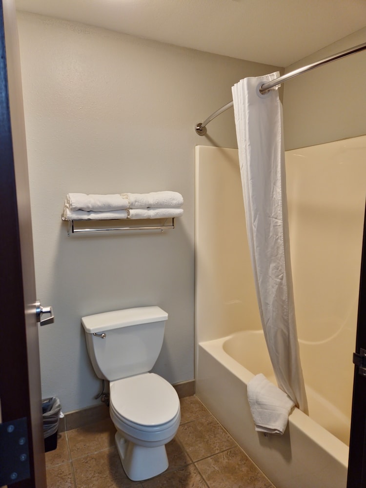 Kelly Inn Billings Montana - photo 82
