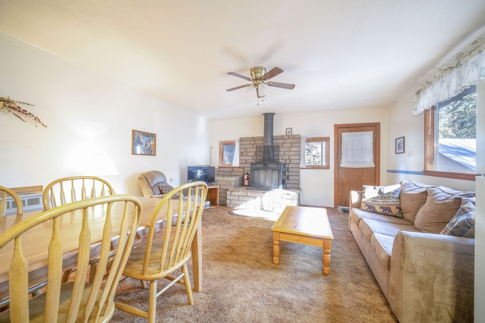 Bear Paw Lodge & Vacation Homes - photo 34