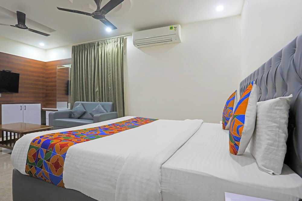 FabHotel RR Residency I Nr Khammam Bus Stand — Khammam — photo 5