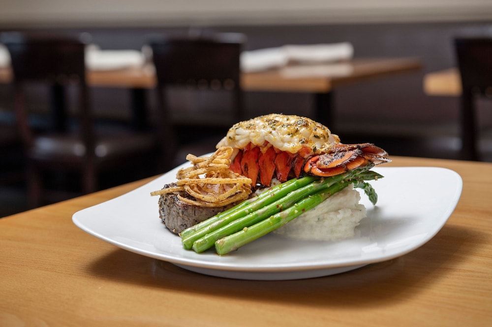 The Westin Sacramento Riverfront Hotel & Spa - photo 55