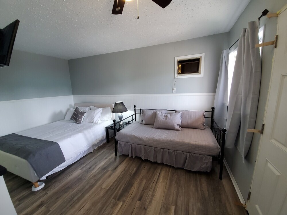 Celadon Lodge — Cranbrook — photo 5