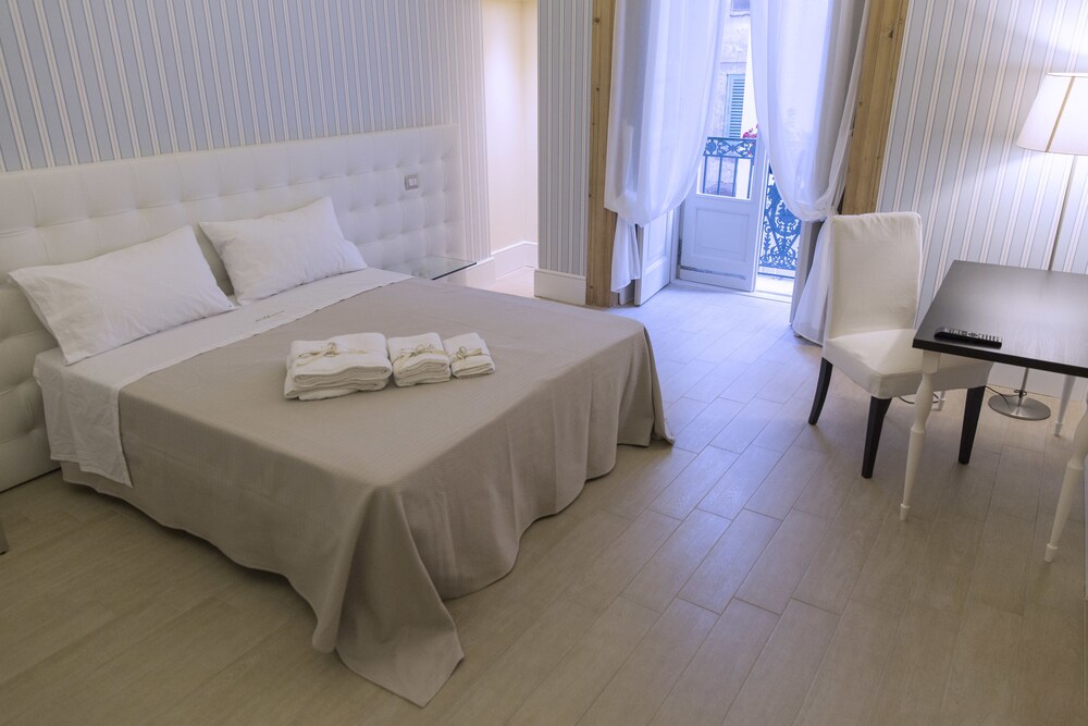 B&B Porta Baresana — 4-Star Luxury Hotel in Bitonto, Italy