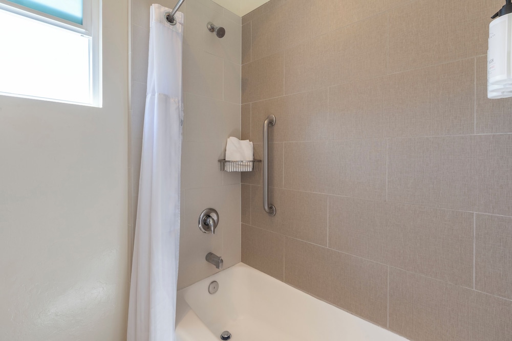 Wave Crest Resort - photo 42