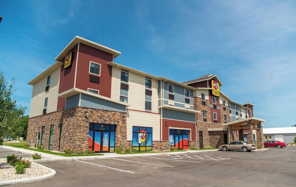 My Place Hotel Aberdeen SD - featured photo