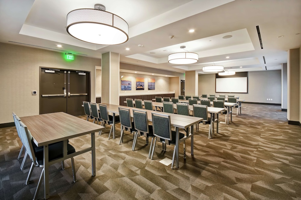 Home2 Suites by Hilton Los Angeles Montebello - photo 39