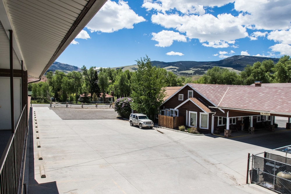 Stagecoach Inn & Suites - photo 30