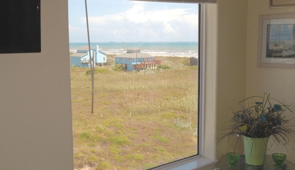 Beachgate CondoSuites and Oceanfront Resort - photo 205