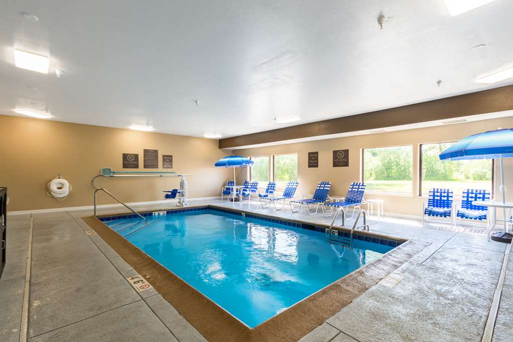 Comfort Inn & Suites North Aurora Naperville - photo 23