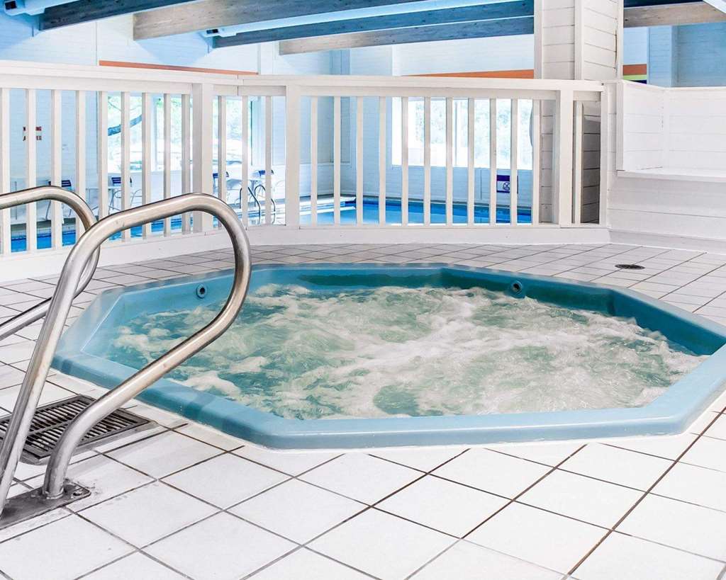 Quality Inn Rhinelander - photo 25