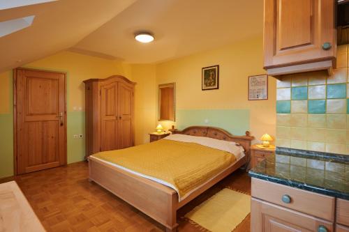Eco Tourist Farm Ravnjak — 4-Star Luxury Hotel in Slovenj Gradec, Slovenia