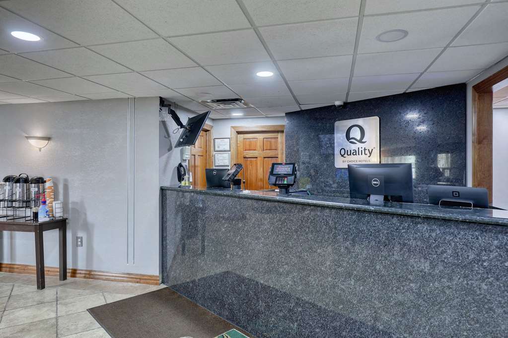 Quality Inn & Suites Green Bay Downtown - photo 5