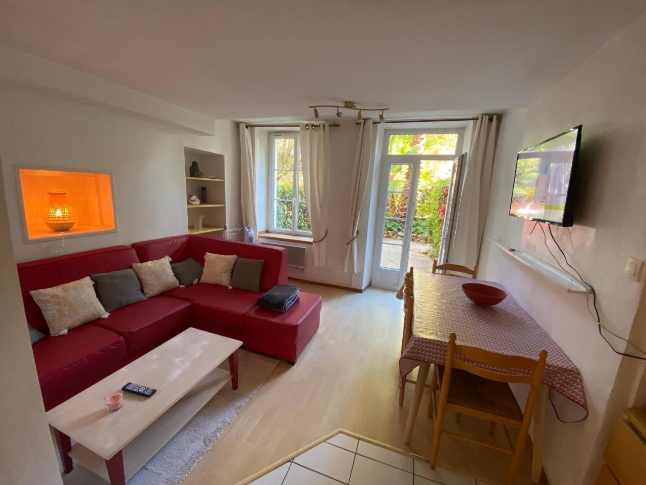 Les Platanes Cezanne Rez de Jardin — hotel in Lamalou-Les-Bains