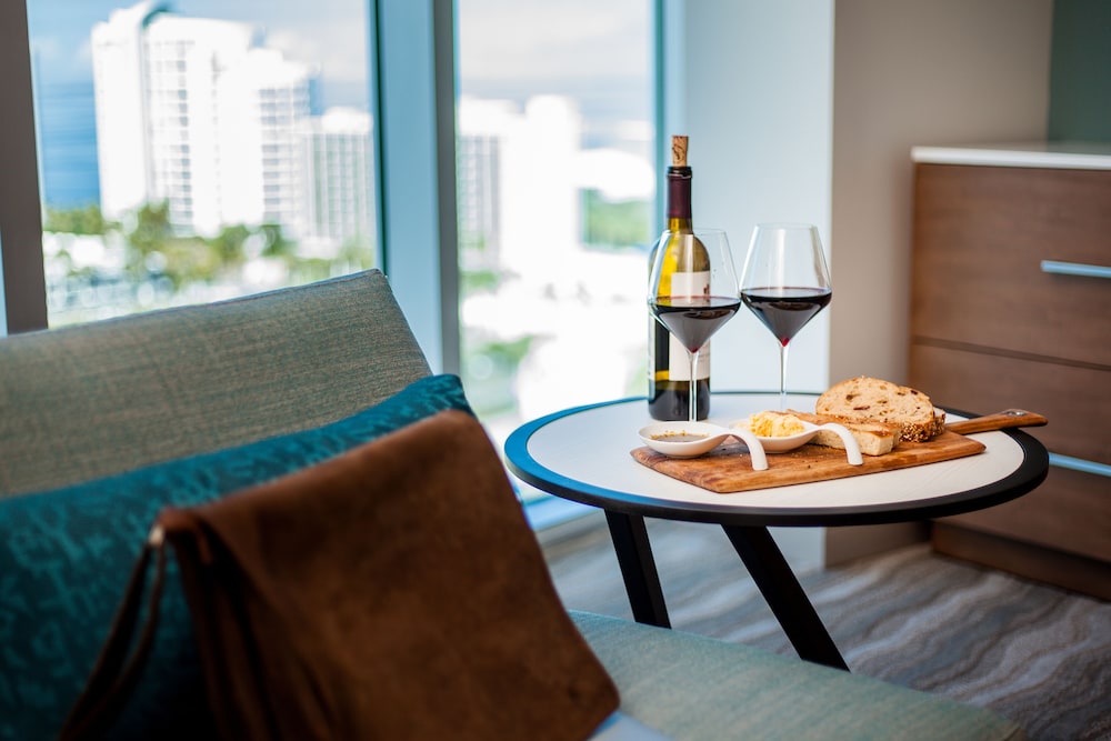 Embassy Suites by Hilton Sarasota FL - photo 19