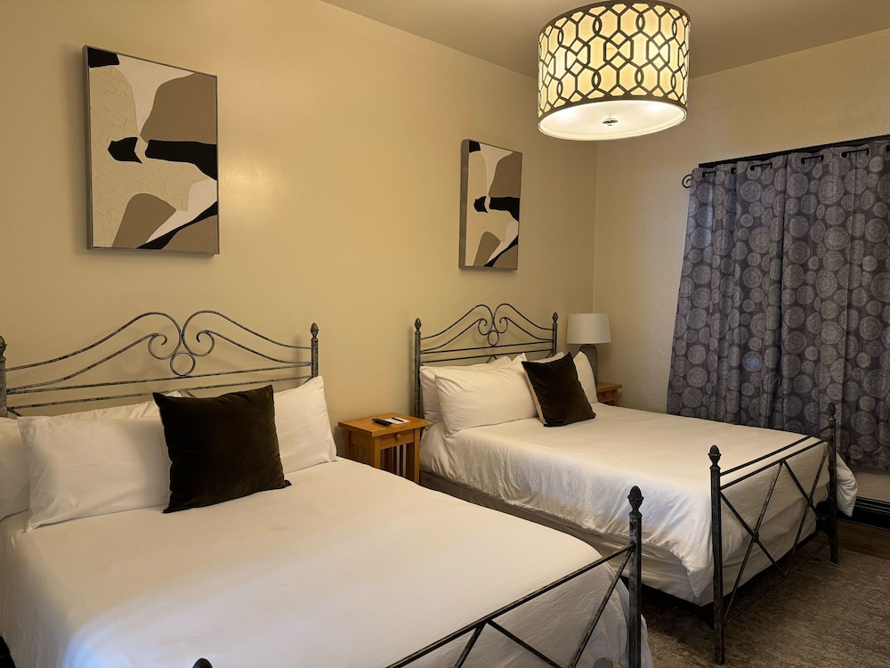 The Block Hotel Bisbee - photo 15