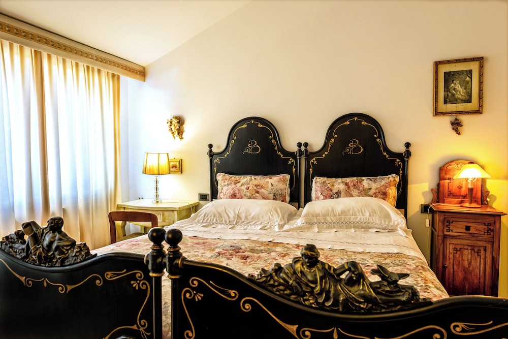 Villa Bency — 4-Star Luxury Hotel in Capo D'orlando, Italy