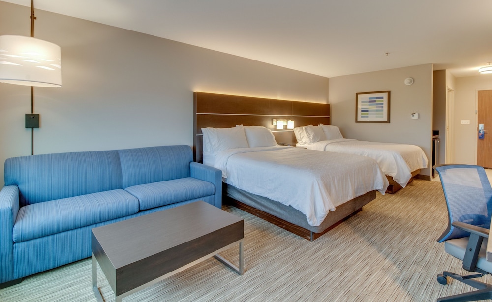 Holiday Inn Express & Suites Union City by IHG - photo 10