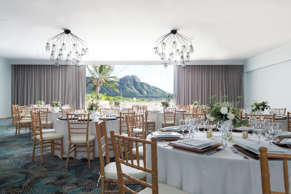 Queen Kapiolani Hotel - photo 108