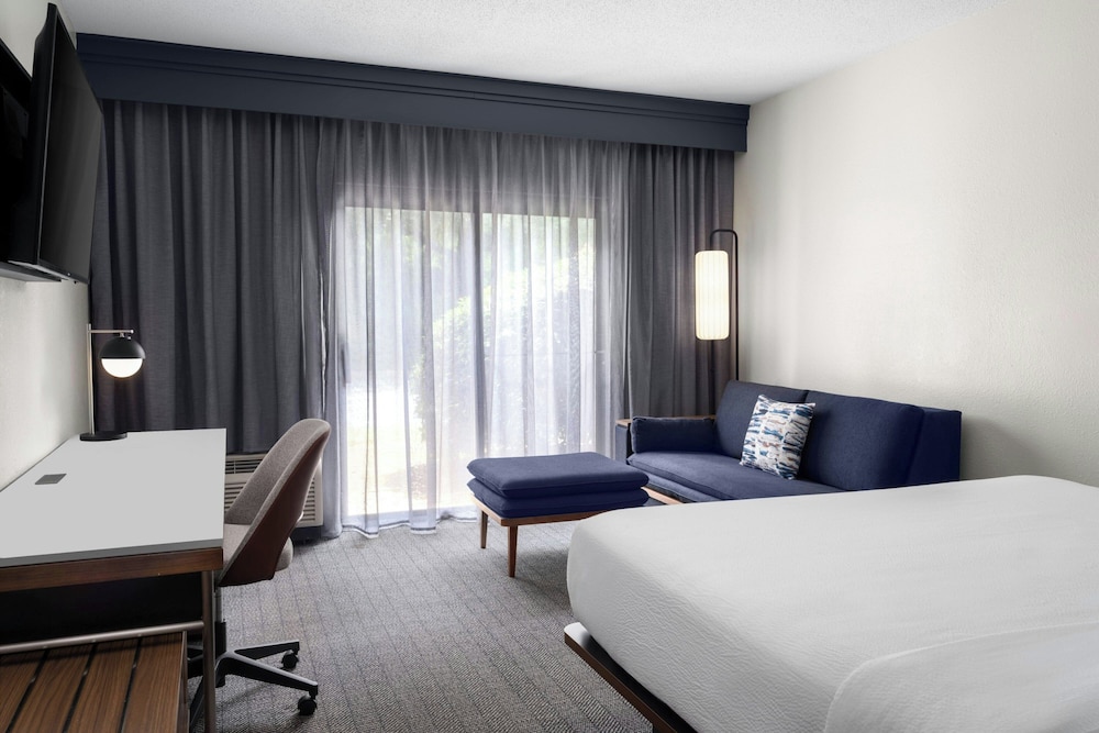 Courtyard by Marriott Birmingham Hoover - photo 12