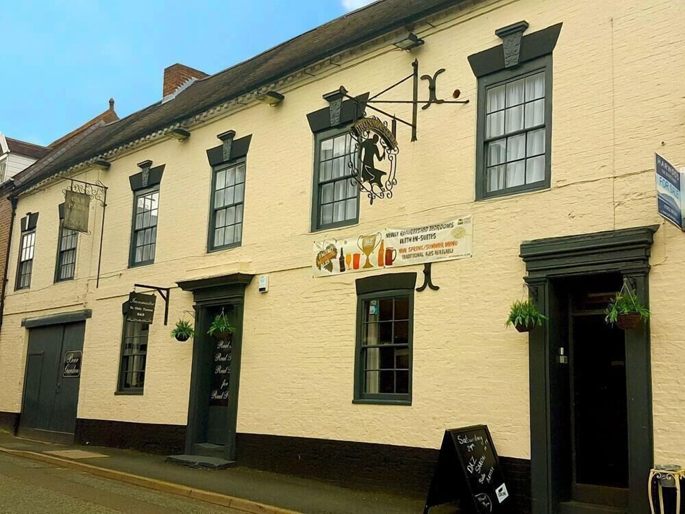 The Ironmaster - carbon neutral hotel in Broseley