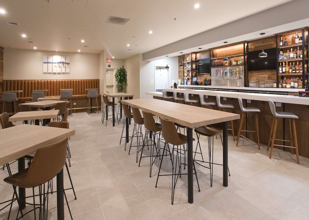 DoubleTree by Hilton Chico - photo 48