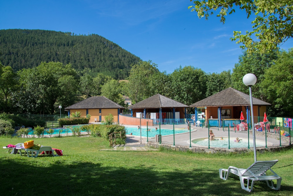 Village De Gites De Chanac — hotel in Chanac