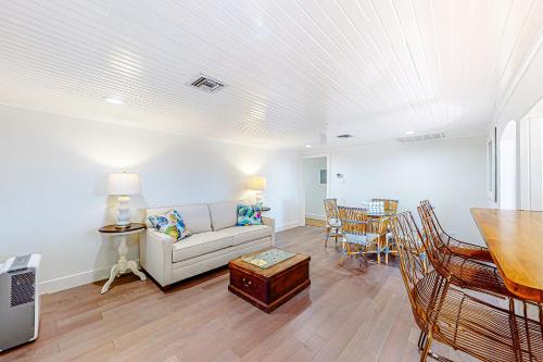 Seaside Serenity - last minute hotel in Port Aransas