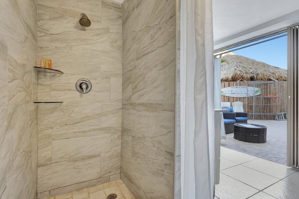 Ocean Manor Beach Hotel - photo 116