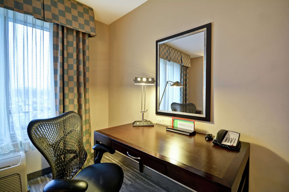 Hilton Garden Inn Ridgefield Park - photo 8
